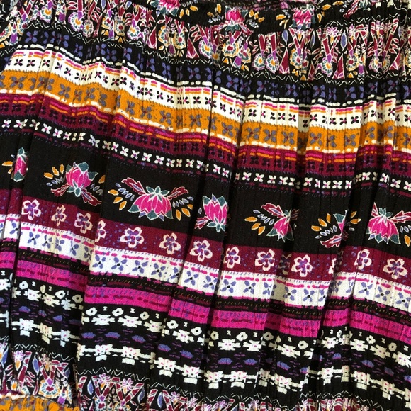 Crop top - Picture 2 of 3